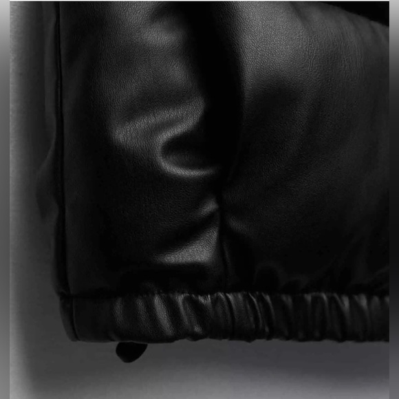 COPY - ZARA - NWOT- Faux Leather Cropped Puffer Vest *Discontinued* - Released … - Picture 5 of 10